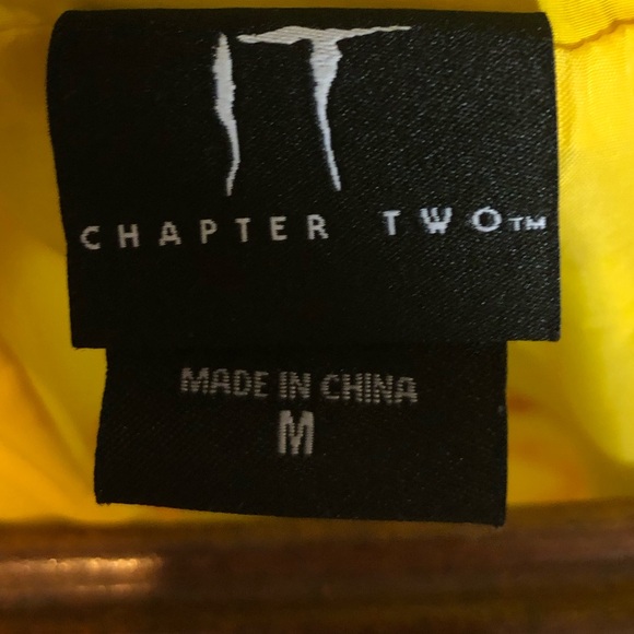 Stephen King IT 2 Nylon Windbreaker Mens M Hot Topic Pennywise - Picture 3 of 6